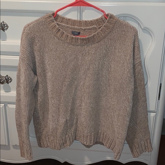 aerie Sweaters - AERIE TAN CHENILLE CREWNECK SWEATER